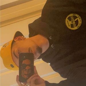 Meet your Posher, Luis